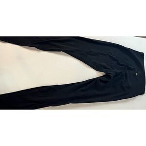 Lululemon Women's Black Speed up Tight Legging Size 28 Inseam/12in Waist